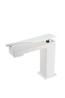 Смеситель для умывальника Boheme Q 141-WCR-Q2 White Chrom