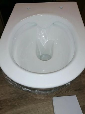 Комплект инсталляции Berges Аtom Line 410 с хромированной кнопкой и подвесной унитаз Cerutti Spa Sella aria СТ7183