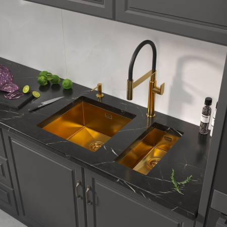 Кухонная мойка Reflexion Como RX2022GD брашированное золото