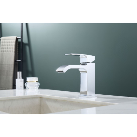 Смеситель для раковины Raglo R02.10, хром