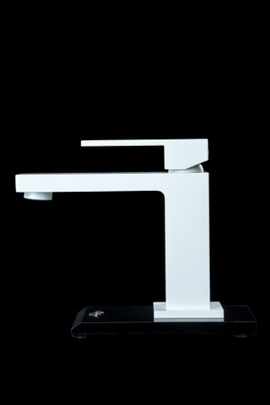 Cмеситель для раковины Boheme Qubic Matt White 471-MW