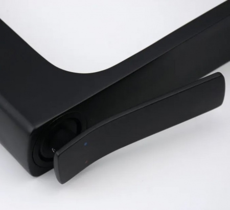 Смеситель для умывальника Rea SONIC BLACK BAT-09854