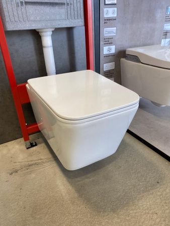 Унитаз подвесной Lekvo T-202 52x34, с сиденьем