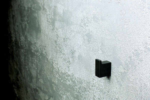 Крючок Bemeta NERO 135006010