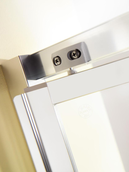 Душевой уголок Duschwelten МК 400 RD/4 R550 5307005001017 6 mm 900*900