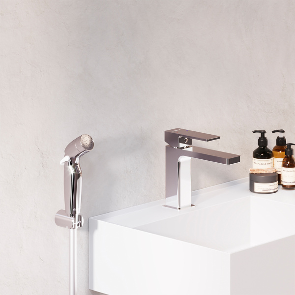 530300000 Gala Смеситель для умывальника Damixa с гигиеническим душем, хром