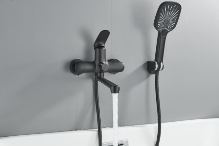 Смеситель для ванны Shevanik S8522H, черный