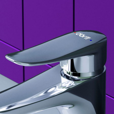 Смеситель для умывальника Dorff D5002100 Ultra