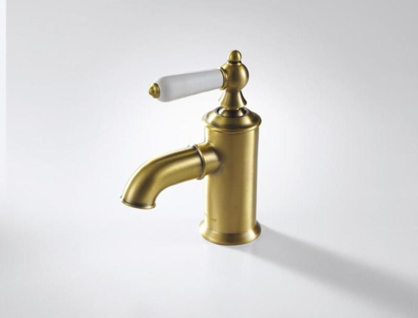 Смеситель для раковины Bravat Art F175109U, бронза