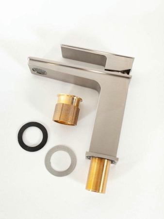 Cмеситель для раковины Hansberge H1070 Никель