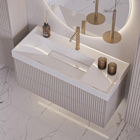 Умывальник Триумф Тр 1200-01, белый