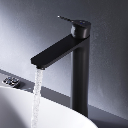 F85A92022 X-Joy, Смеситель для умывальника AM.PM высокий, черный.