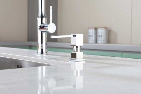 Дозатор для мыла Grocenberg AC0033 (Хром)