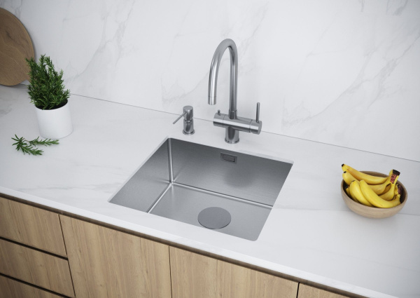 Мойка Paulmark NEXT 48 UNI PM214844-BS 440х480х200 мм, нержавеющая сталь, нержавеющая сталь