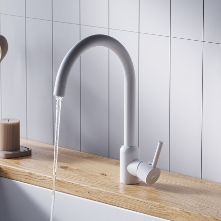 D3007033 Logic Кухонный смеситель Dorff поворотный, белый