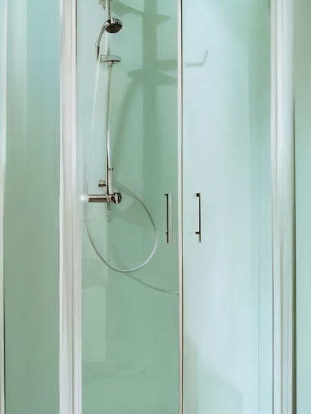 Душевой уголок Duschwelten МК 400 RD/4 R550 5307005001017 6 mm 900*900