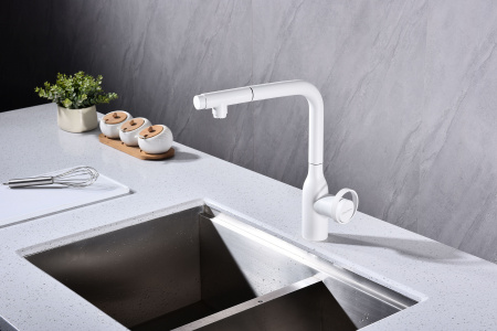 Смеситель для кухни Paulmark URBAN Ur213104-431, белый матовый