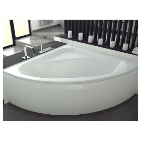 Акриловая ванна Besco Luksja 148x148 с ножками