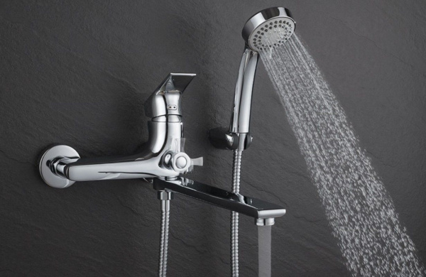 Смеситель для ванны D&K Rhein DA1293301, хром