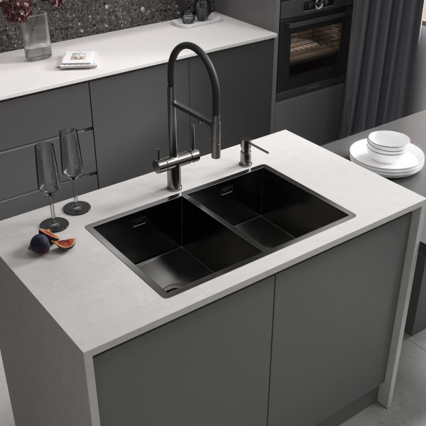 Смеситель Reflexion Lago RX9901BL для кухни с гибким изливом и подключением к фильтру, оружейная сталь