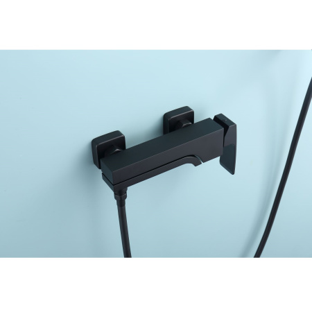 Смеситель для ванны Raglo R02.30.06, черный