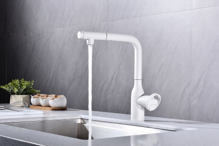 Смеситель для кухни Paulmark URBAN Ur213104-431, белый матовый