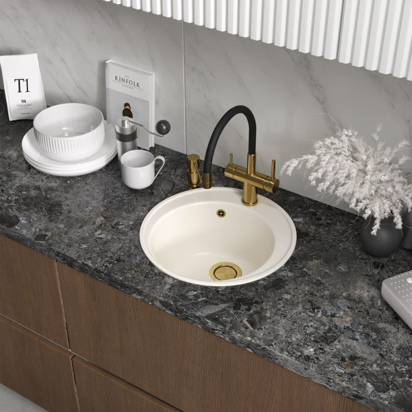 Смеситель Reflexion Lago RX9902GD для кухни с гибким изливом и подключением к фильтру, брашированное золото