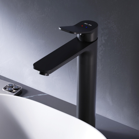 F85A92022 X-Joy, Смеситель для умывальника AM.PM высокий, черный.