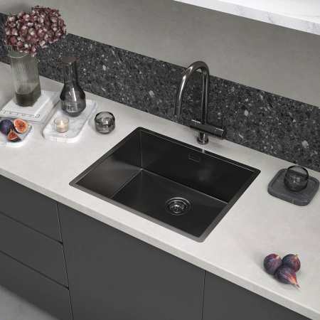 Кухонная мойка Reflexion Como RX2054BL оружейная сталь