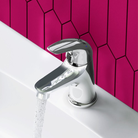 Смеситель для умывальника Dorff D1100210 Stark