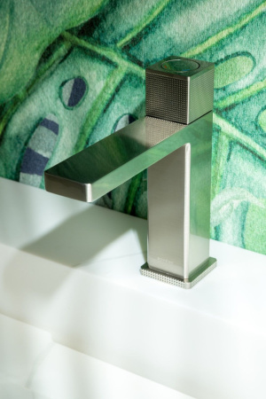 Смеситель для раковины Boheme Quad 159-NB nikel brush