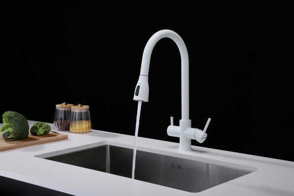 Смеситель для кухни Paulmark LANGE La214212-431, белый матовый полностью