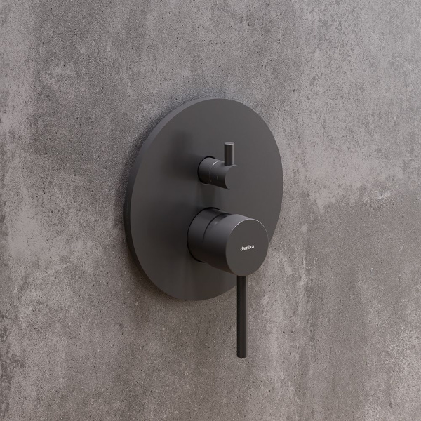 367100300 Scandinavian Pure Смеситель для душа Damixa монтируемый в стену, чёрный