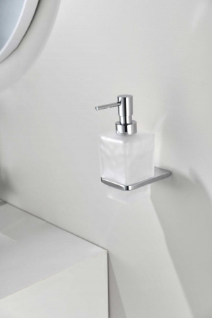 Настенный дозатор для жидкого мыло Grocenberg AC0064 (Хром)