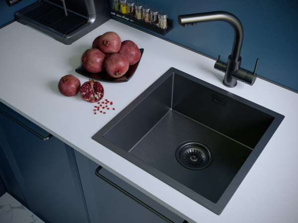 Мойка Paulmark ALLER 44 UNI PM904444-GM 440х440х200 мм, нержавеющая сталь AISI 304, воронёная сталь