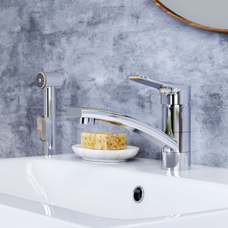 770230001 Jupiter Смеситель с поворотным изливом и гиг. душем, хром