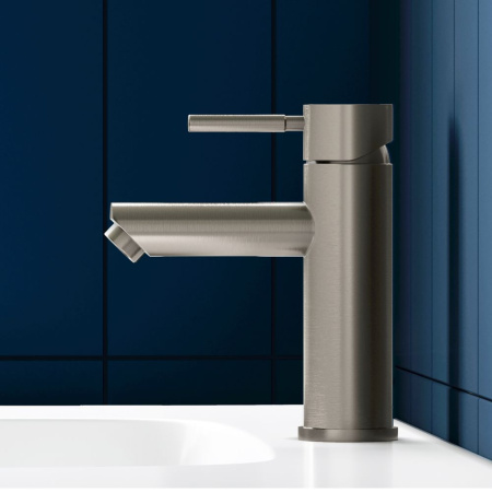 Смеситель для умывальника Dorff D3002100SS Logic new из нержавеющей стали