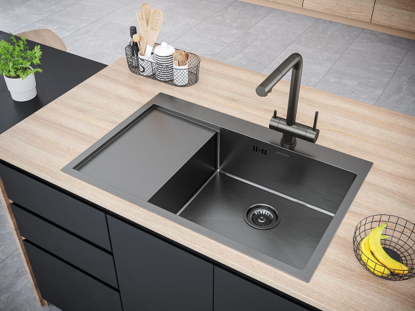 Мойка Paulmark KRONER 78F PM217851-GMR 510х780х200 мм, нержавеющая сталь, вороненая сталь