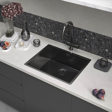 Кухонная мойка Reflexion Como RX2054BL оружейная сталь
