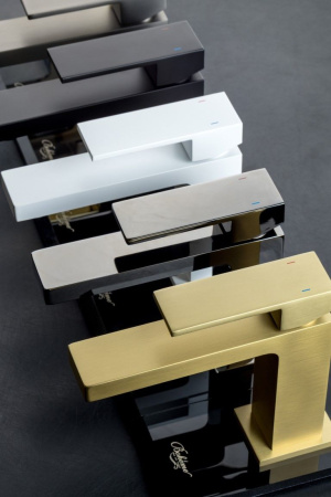 Cмеситель для раковины Boheme Qubic Shinny Gun Metal 471-SGM