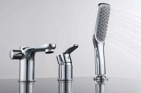 Смеситель на борт ванны D&K Rhein DA1394941, хром