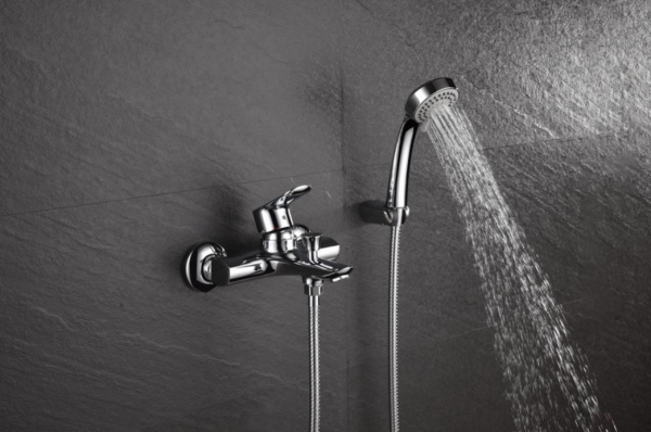 Смеситель для ванны D&K Venice DA1033201, хром