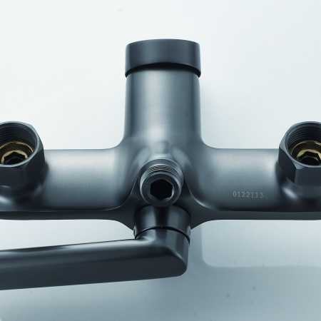 Смеситель для ванны Shevanik S8502T, оружейная сталь