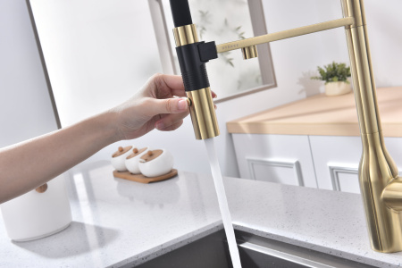 Смеситель для кухни Paulmark MAGNETO ONE Ma213188-SBG, светлое брашированное золото