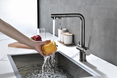 Смеситель для кухни Paulmark SERPENTINE Se213222-GM, вороненая сталь