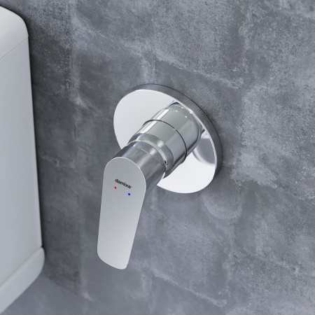 777500001 Jupiter Смеситель Damixa монтируемый в стену, хром