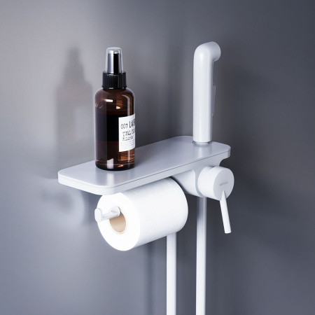 773500200 Jupiter Смеситель Damixa монтируемый в стену с гигиеническим душем и полкой, белый