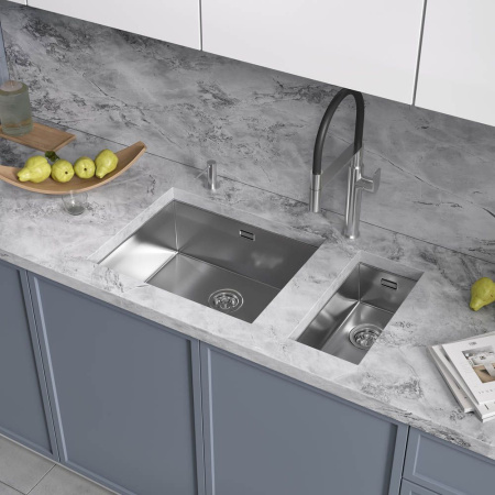 Кухонная мойка Reflexion Como RX2022SS полированная сталь