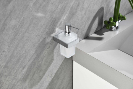 Настенный дозатор для жидкого мыло Grocenberg AC0028 (Хром)