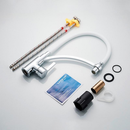 Смеситель для мойки с гибким изливом Ledeme L4499-3